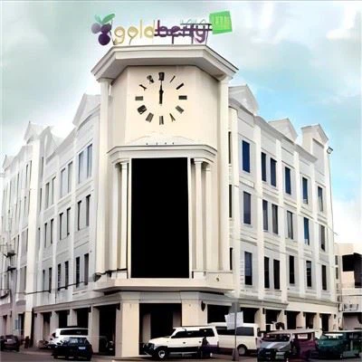 Orologio della facciata del centro commerciale